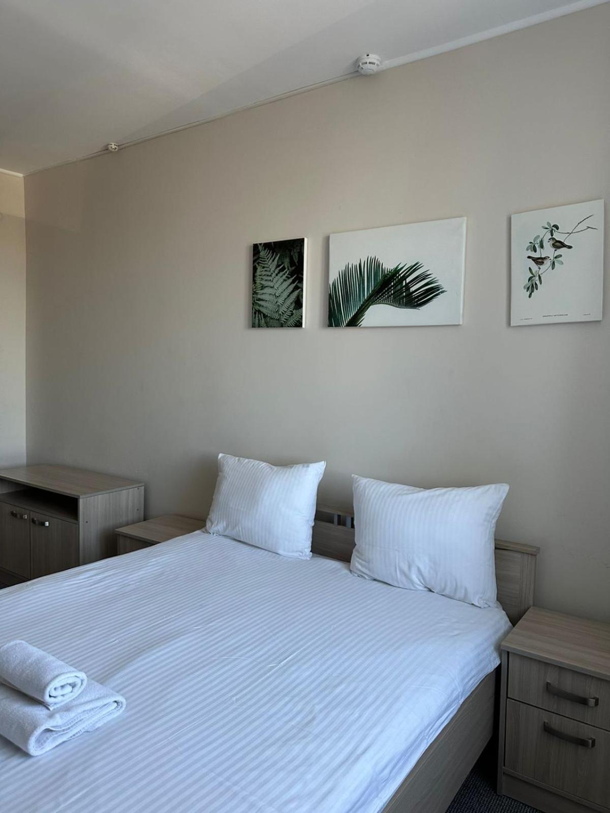 Гостиница Kokshe Inn Kokshetau Bagian luar foto