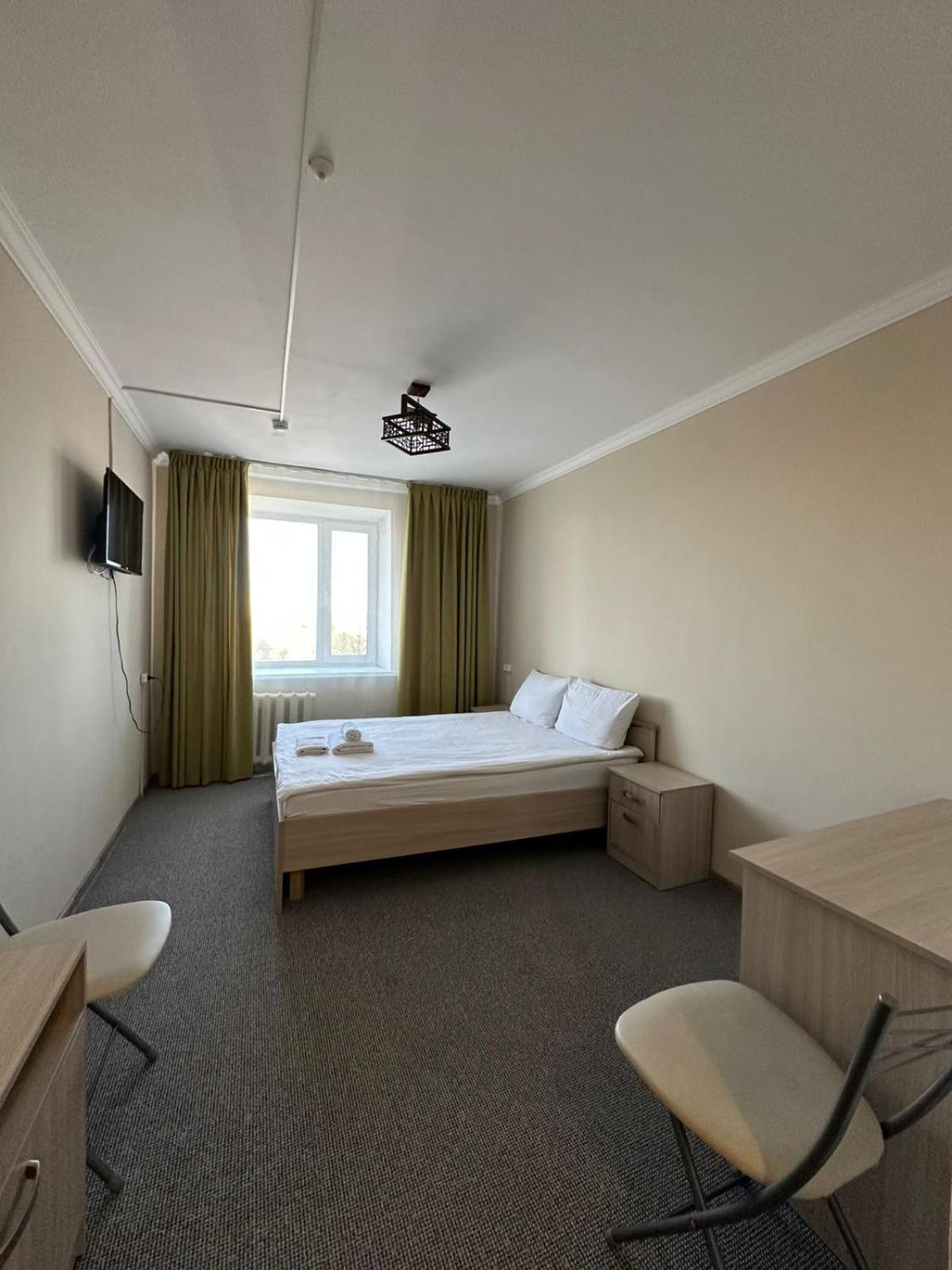 Гостиница Kokshe Inn Kokshetau Bagian luar foto