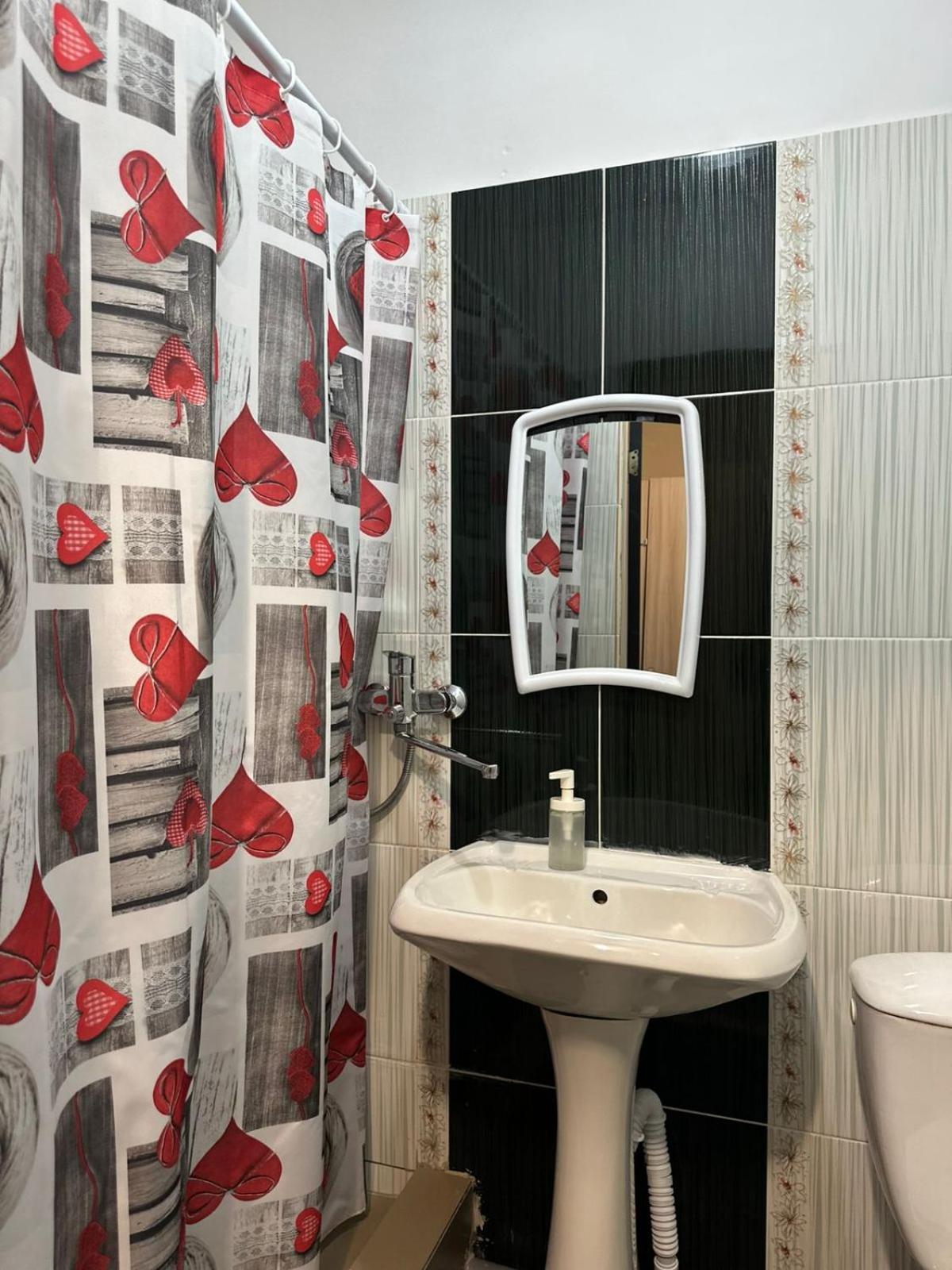 Гостиница Kokshe Inn Kokshetau Bagian luar foto